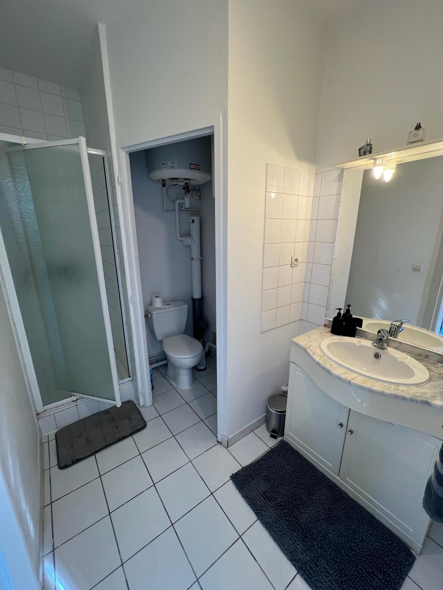 Appartement Chaleureux Pour Un Sejour Confortable 布雷斯地区布尔格 外观 照片