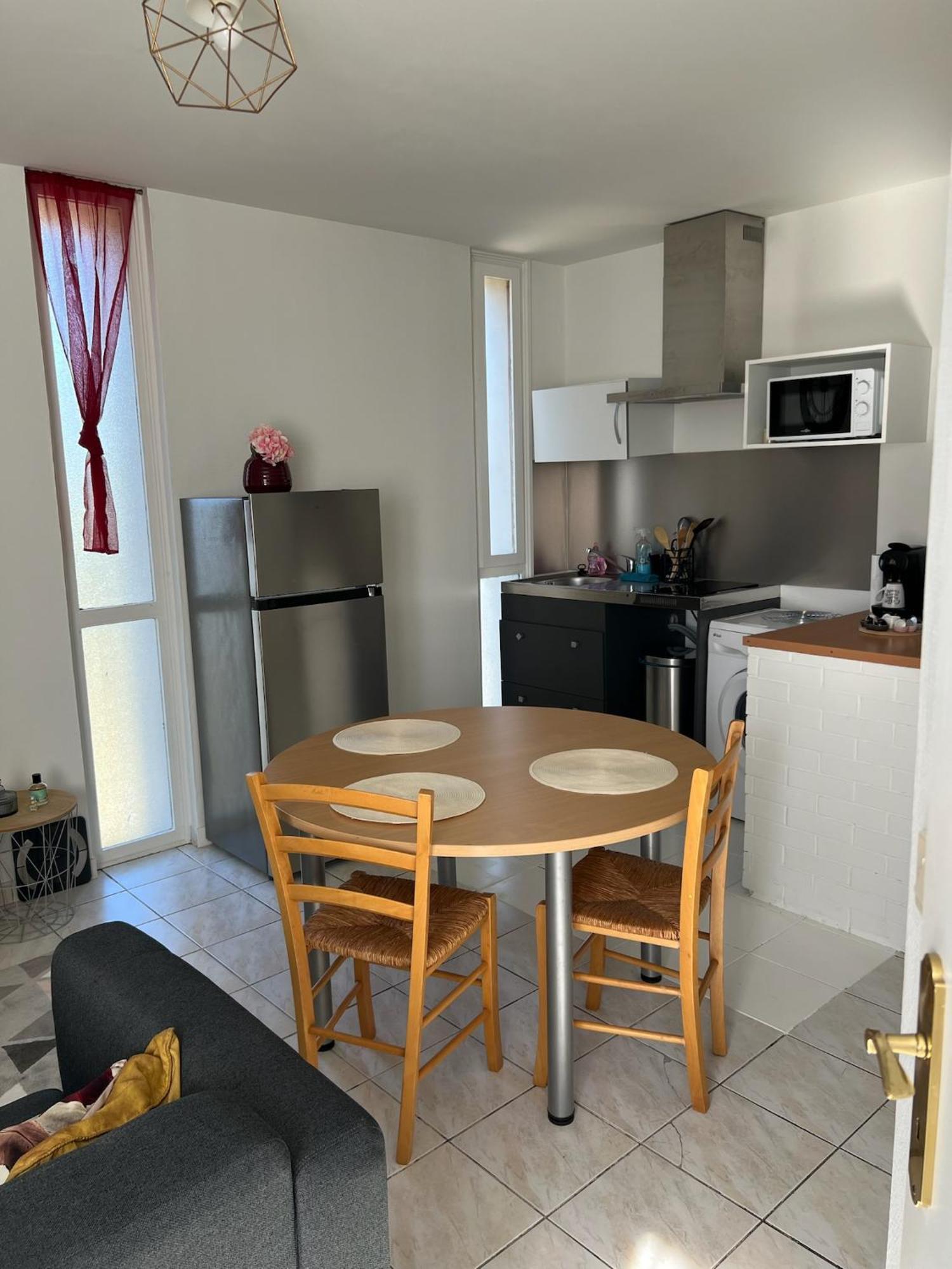 Appartement Chaleureux Pour Un Sejour Confortable 布雷斯地区布尔格 外观 照片